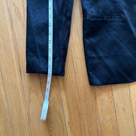 Men's Black Tuxedo Smoking Jacket - 38R - Picture 7 of 7